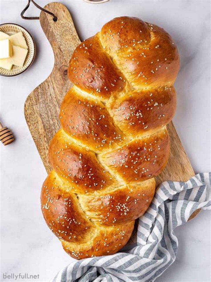 Is challah bread high in calories